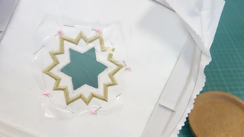 DIY embroidered Christmas ornaments: Get into the holiday spirit 7 DSC00694