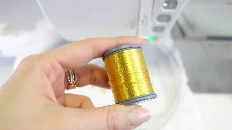 DIY embroidered Christmas ornaments: Get into the holiday spirit 8 MetalicThread