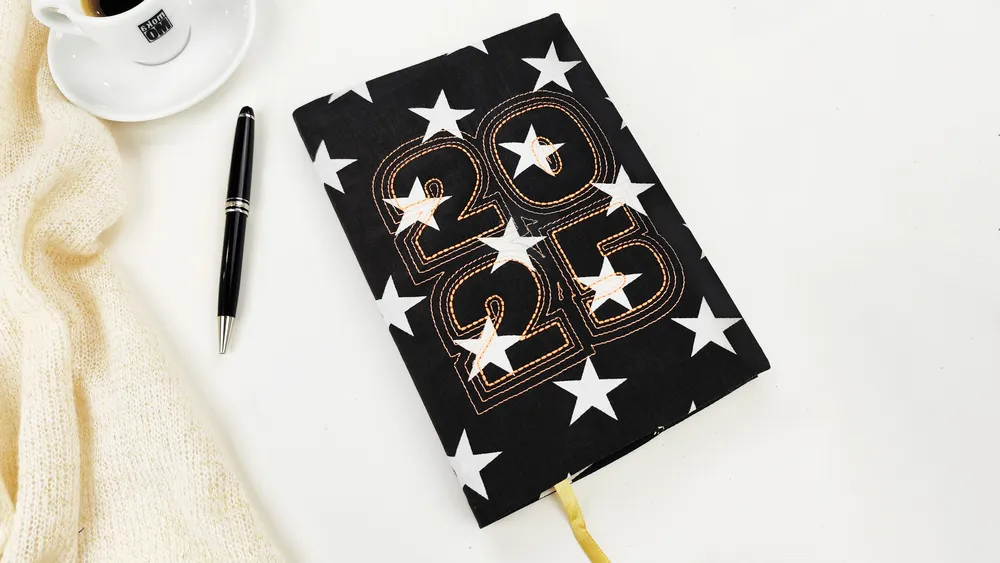 Create a 2025 Journal Cover with Modern Trapunto Embroidery 19 Create a 2025 Journal Cover with Modern Trapunto Embroidery