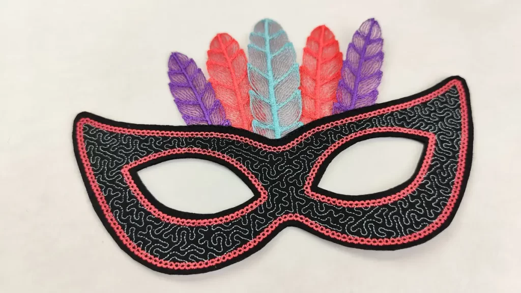 How to Create a Glamorous Masquerade Mask with 3D feathers