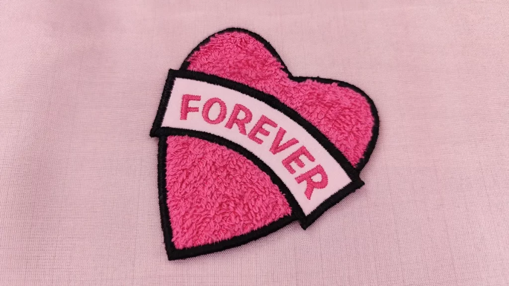 Create a Personalized Faux Chenille Heart Patch 22 Create a Personalized Faux Chenille Heart Patch 02
