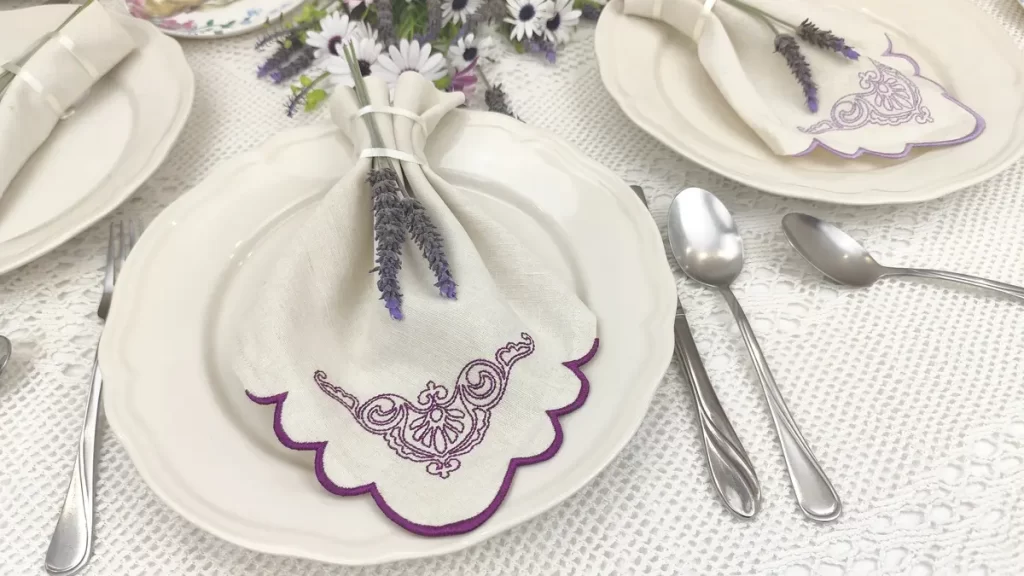 Create Elegant Scalloped Edge Napkins: Inspiring Embroidery Software Masterclass 19 Create Elegant Scalloped Edge Napkins: Inspiring Embroidery Software Masterclass